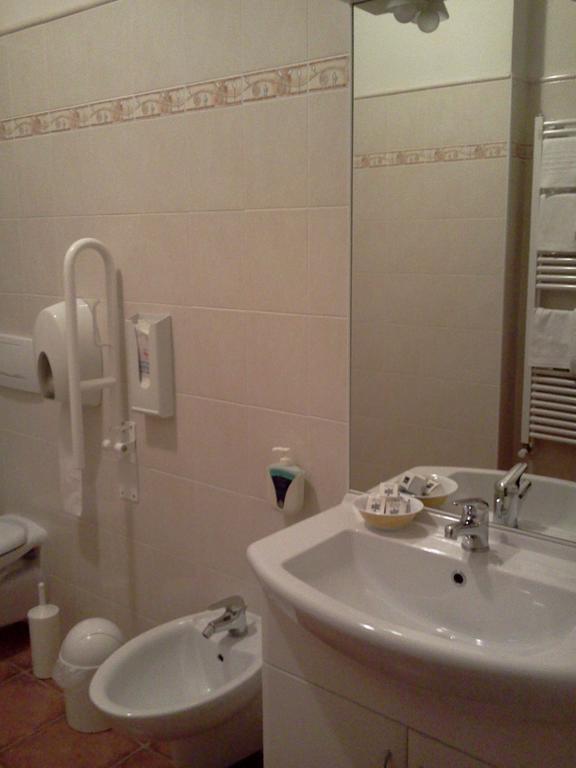 Albergo Al Portico Azzano Decimo Habitación foto